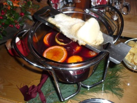 Tafelfreuden Weihnachtsspecial mit Feuerzangenbowle und Glühwein